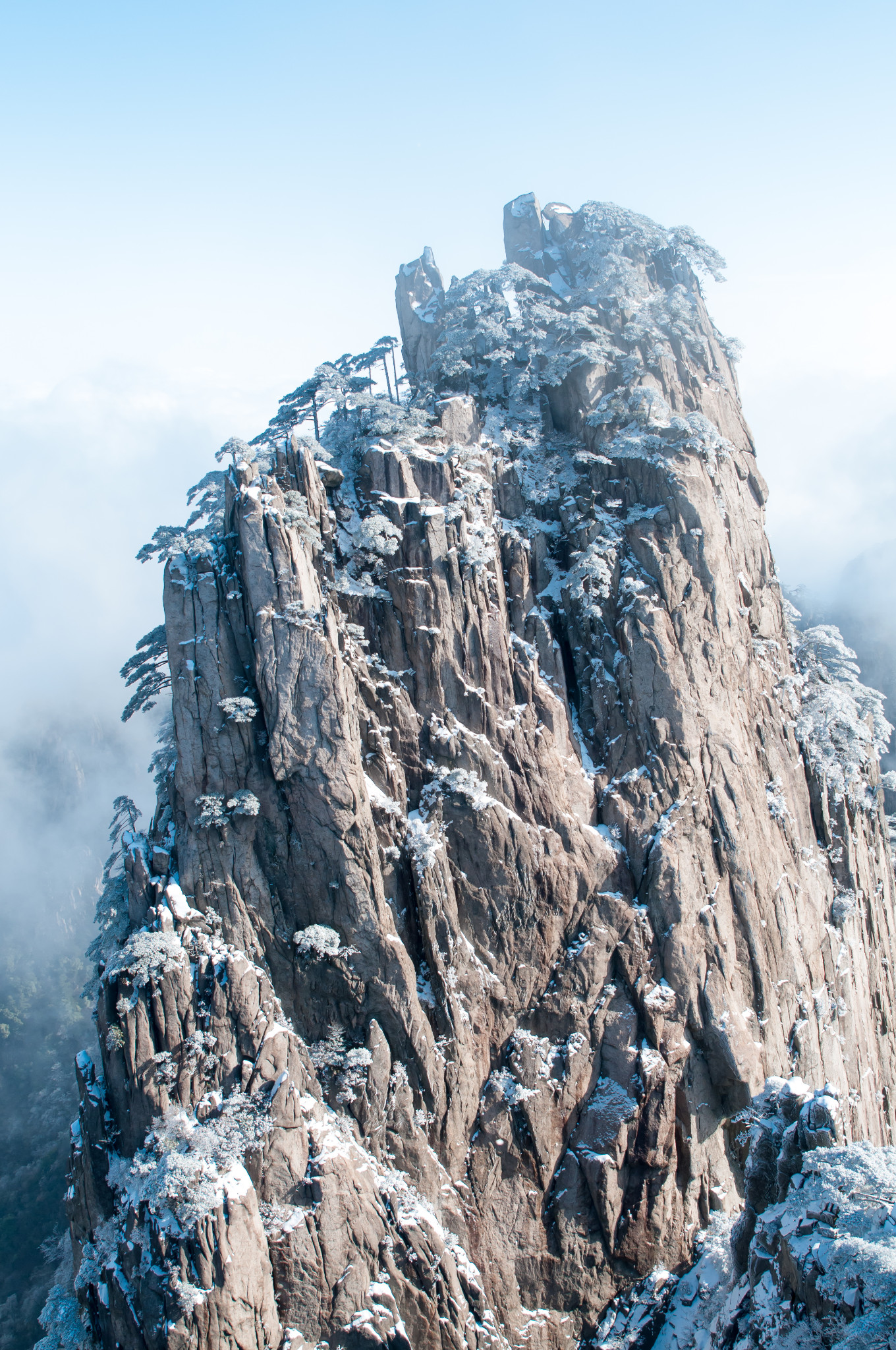 黄山的gdp给了谁_登黄山喜看日出,访徽州漫走村落 2 黄山游记