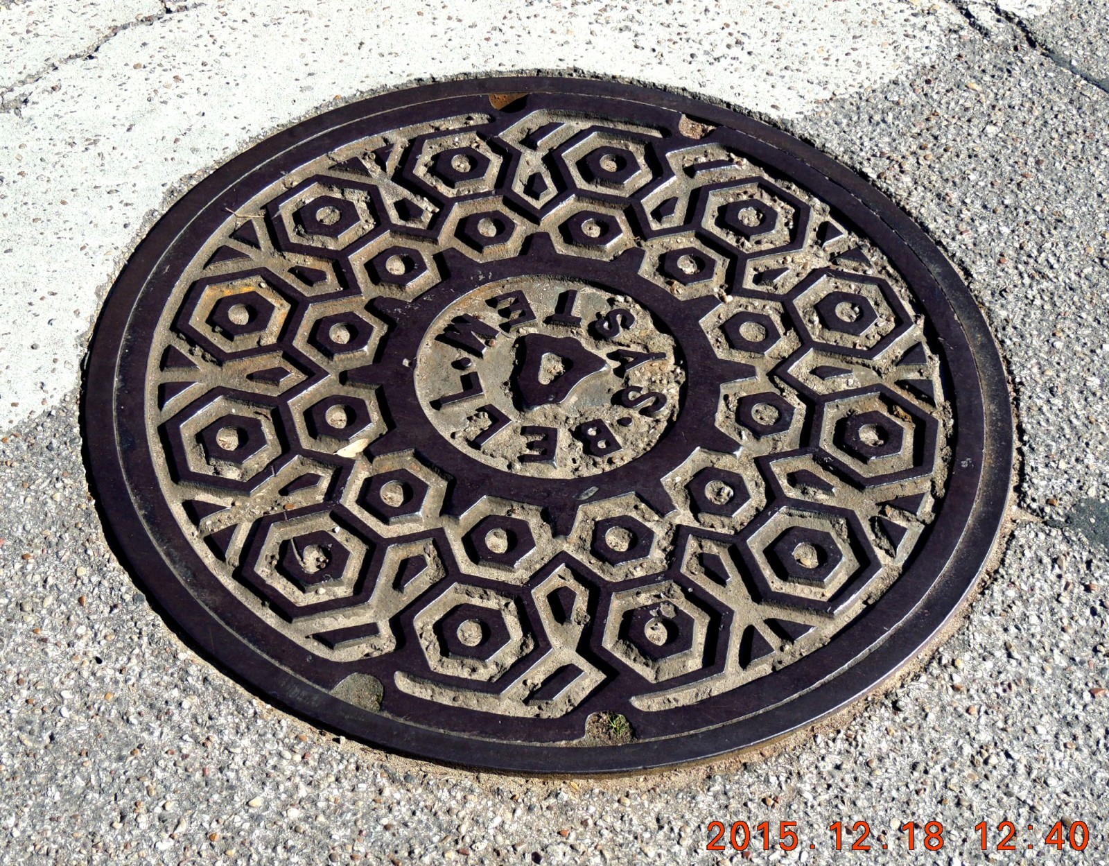 井盖,城市的另一张名片!