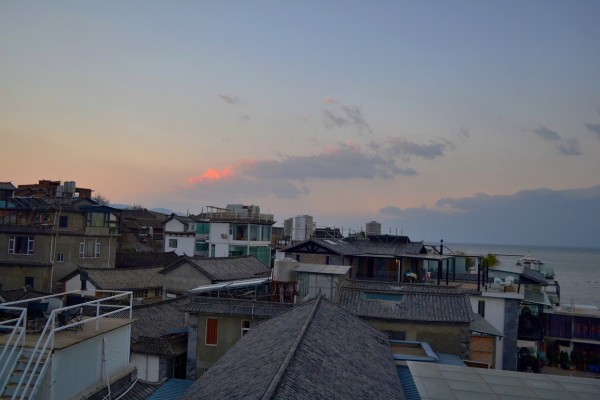 真实的大理图片 wKgBs1bS4COAewfXAAblCfPmmp089.jpeg?imageView2%2F2%2Fw%2F600%2Fh%2F600%2Fq%2F90